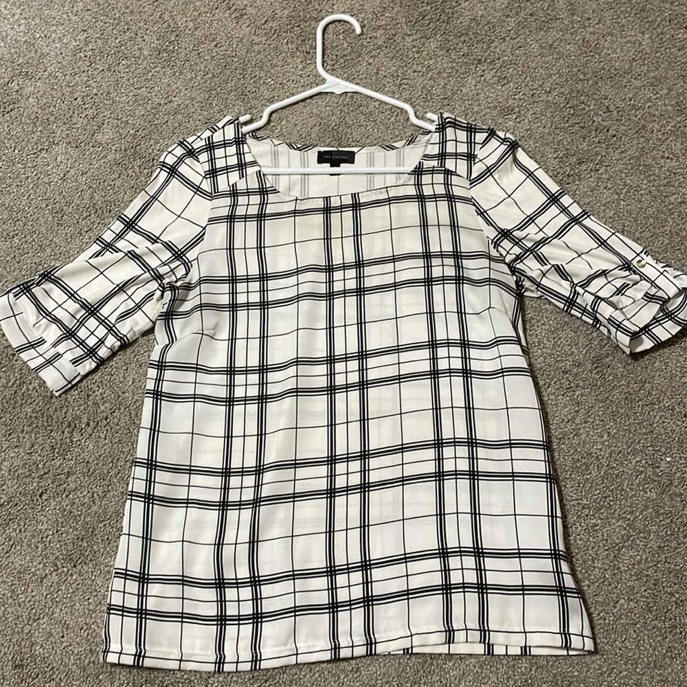The Limited. Black and White Shirt. Mixed Media
